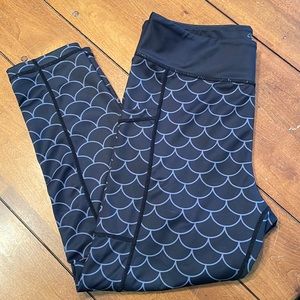 CVG dragon scales leggings.